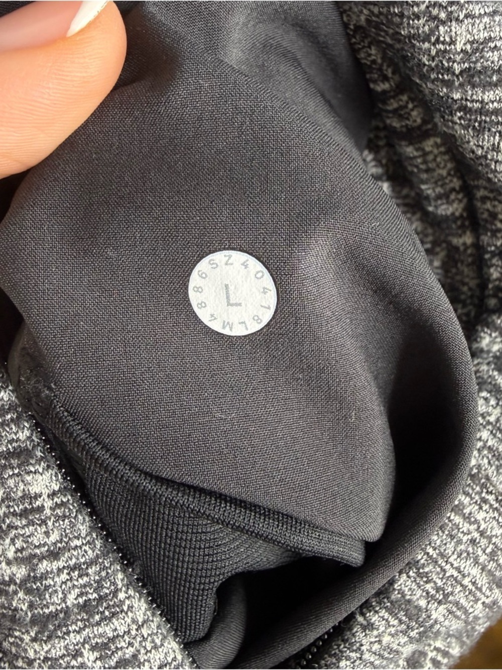 LULULEMON Men’s Surge Warm Full Zip Sweatshirt - Picture 7 of 7